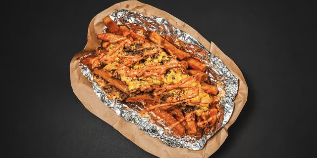 Chopped Cheese Fries