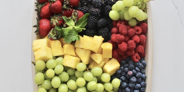 Seasonal Fruit Platter