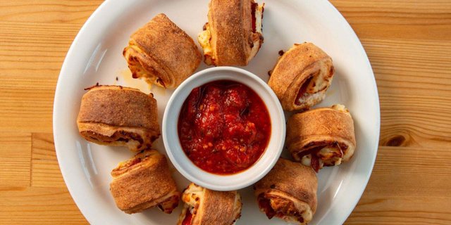 Pepperoni Rolls