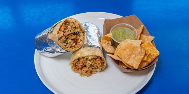 Señor Chicken Burrito Boxed Lunch