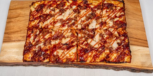 BBQ Chicken Detroit Pizza