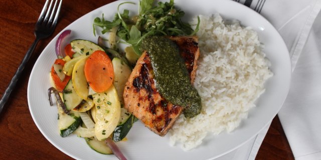 Simply Grilled Salmon Station