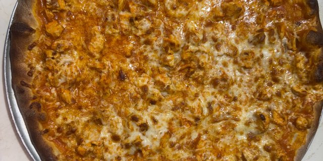 16" Buffalo Chicken Pizza