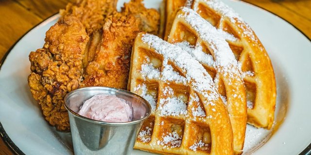 Chicken & Waffles Package