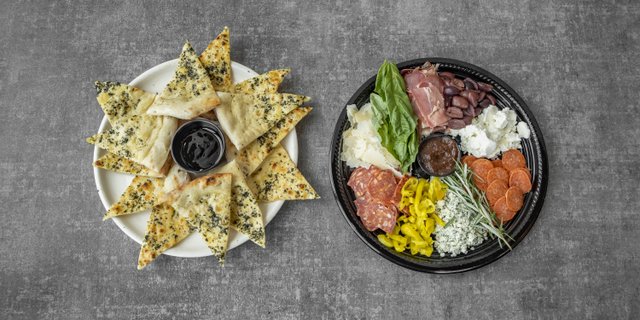 Antipasto Charcuterie Platter