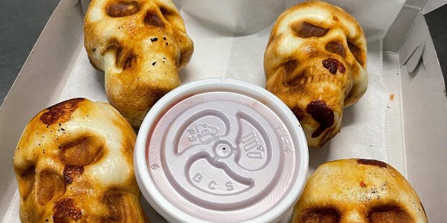 Pepperoni Pizza Skulls