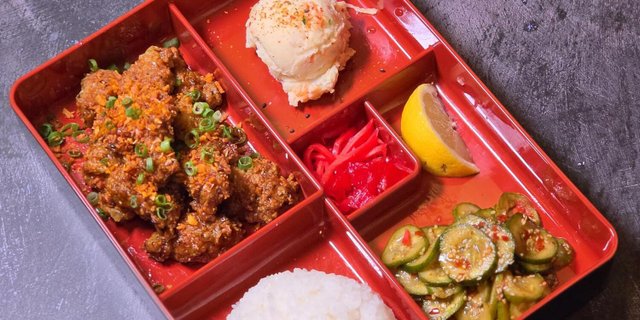 Soy Garlic Fried Chicken Bento