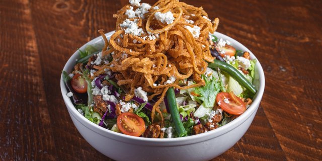 Roadhouse Salad