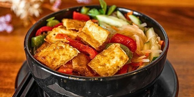 Sauteed Spicy Lemongrass Tofu