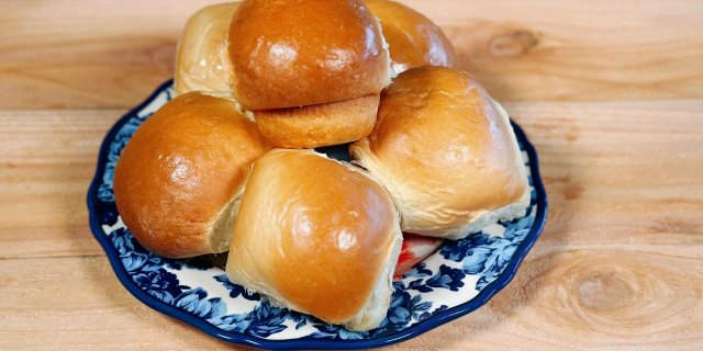 Dozen Rolls