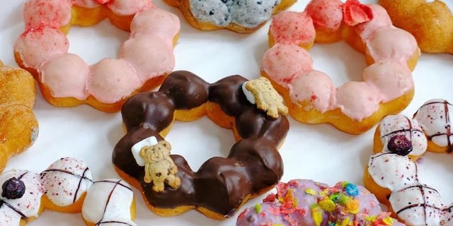 Dozen Mochi Donuts
