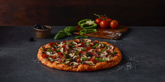 Stuffed Crust King Arthur Supreme Pizza