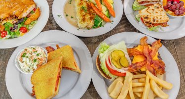 Mel's Way Bistro