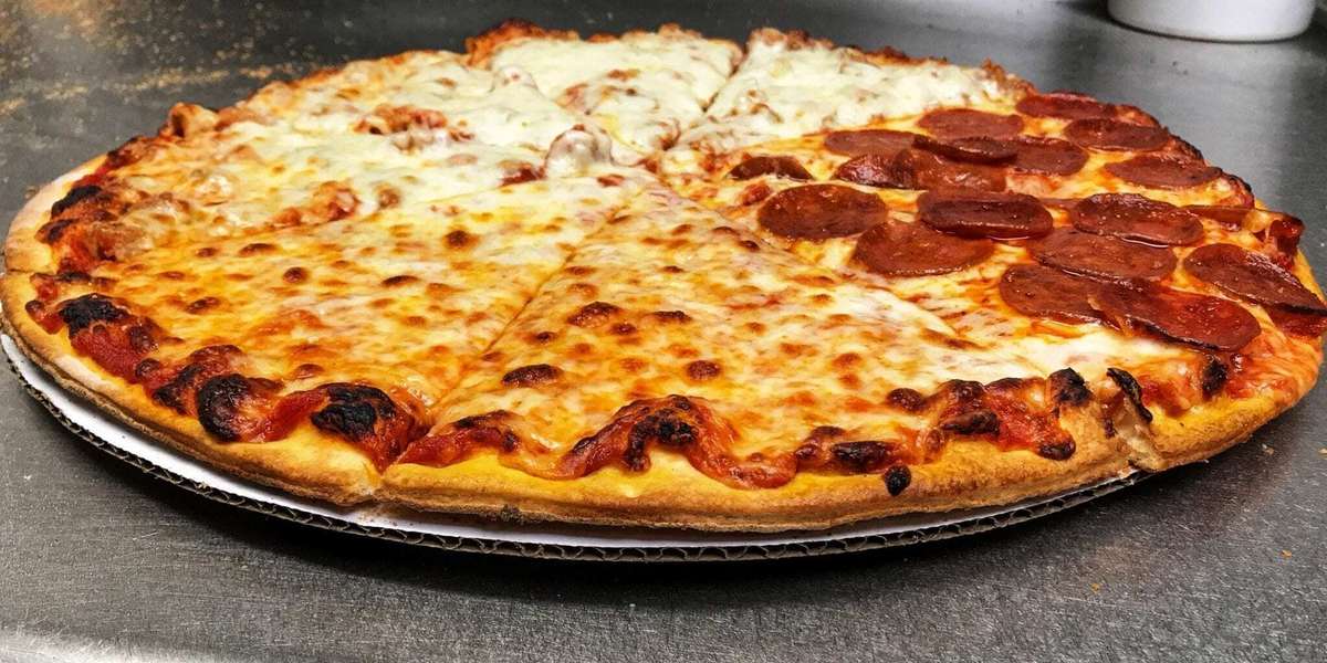 Doreen’s Pizzeria