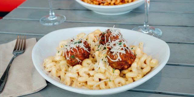 Pasta & Meatballs
