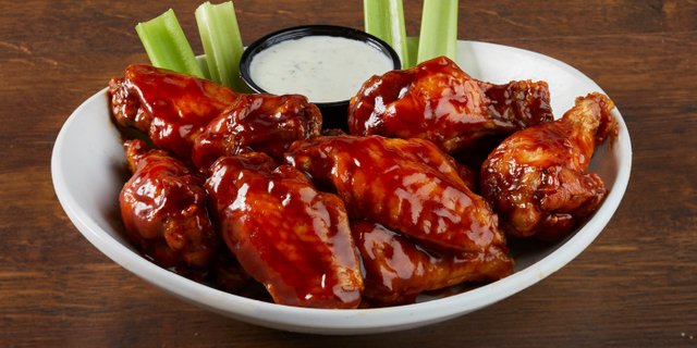 Shareable 12 Chicken Wings