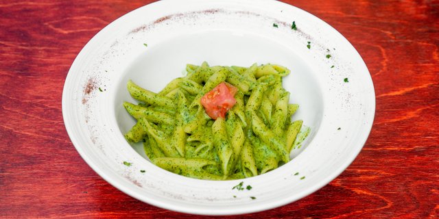 Penne w/ Pesto