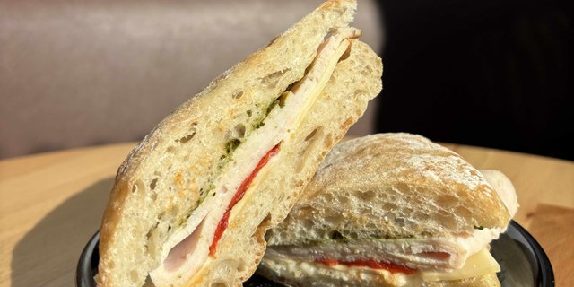 Smoked Turkey Sandwich
