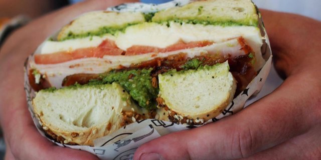 Goodfeathers Sandwich