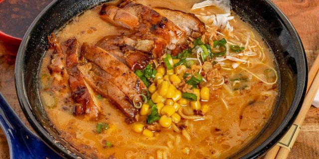 Garlic Miso Ramen Soup