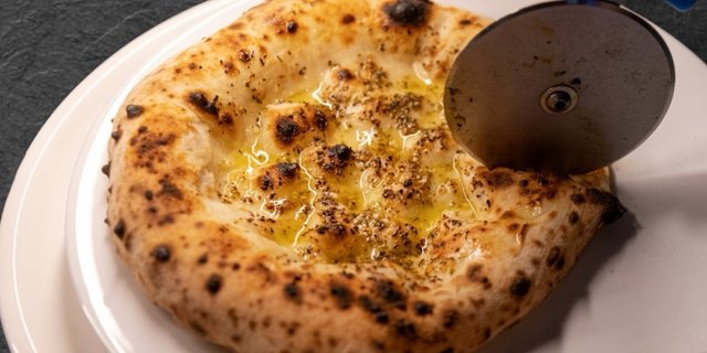 Focaccia All'aglio