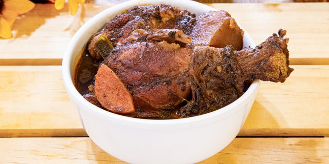 Brown Stewed Chicken