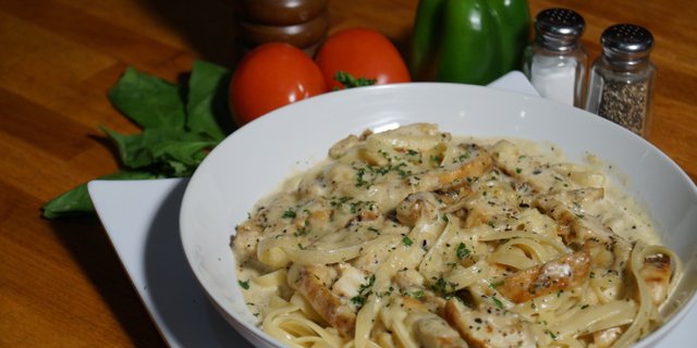 Chicken Alfredo