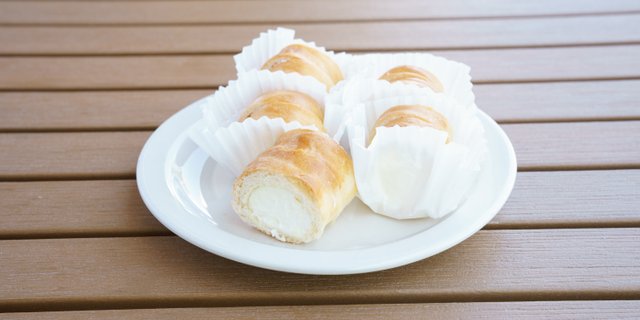 Yogurt Roll Platter