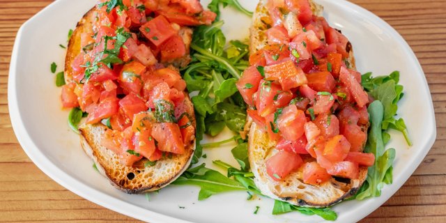 Bruschetta Pomodori Tray