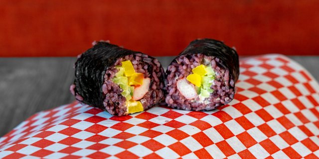 Crab Purple Rice Roll