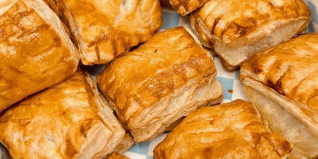 Ham & White Cheese Puff Pastry