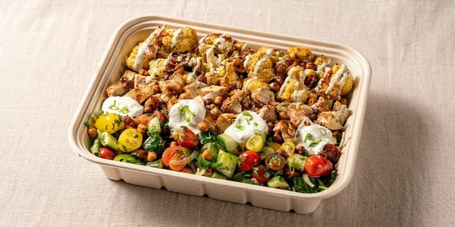 Cauliflower Shawarma Chicken Tray