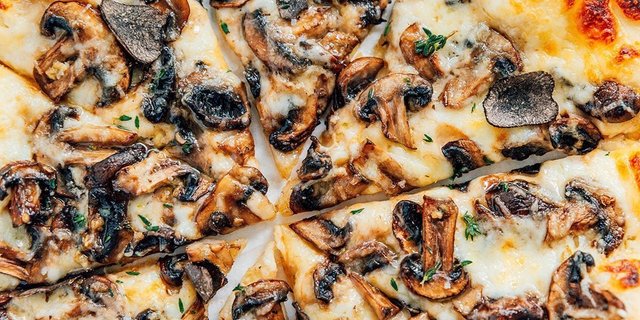 Shroom Pizza