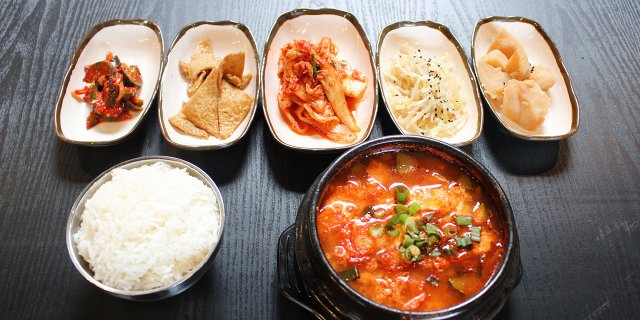 Kimchi Soondubu