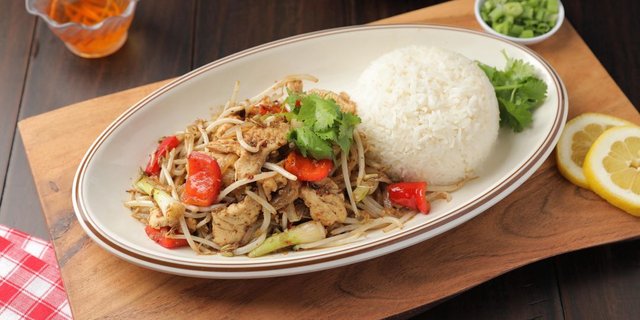 Lemongrass Chicken