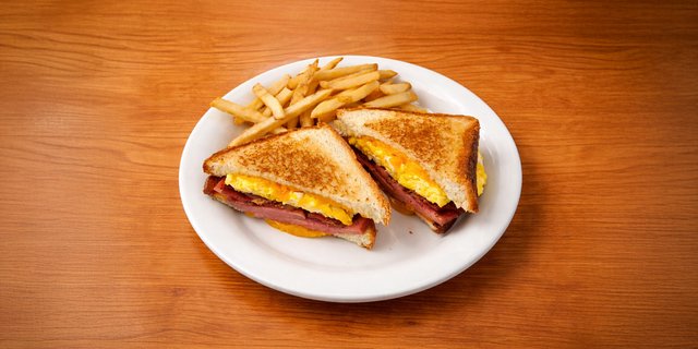 Breakfast Sandwich