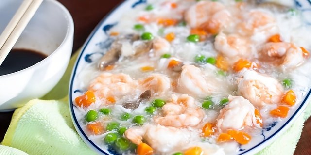 Shrimp w/ Lobster Sauce