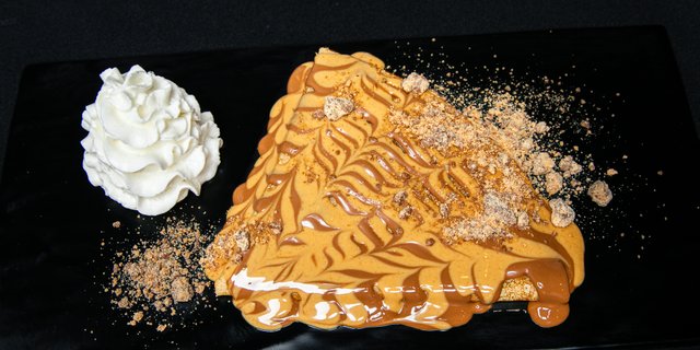 Reese's Crepe/Waffle