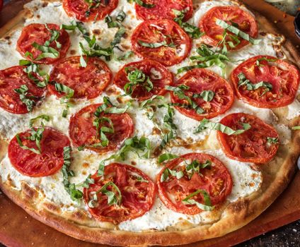 12" Gluten-Free Caprese Pizza