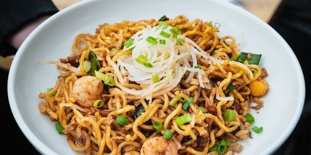 XO Noodles