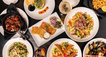 Renny's Bar & Grill