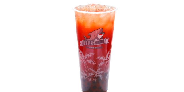 Cold Strawberry Black Tea