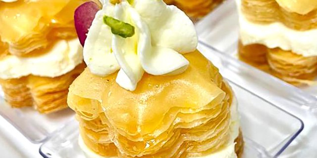 Mini Cream Baklava Box