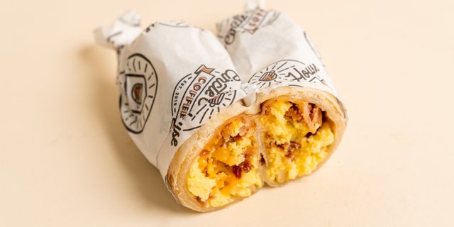 Smoked Turkey, Egg & Cheese Wrap