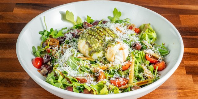 Burrata Salad