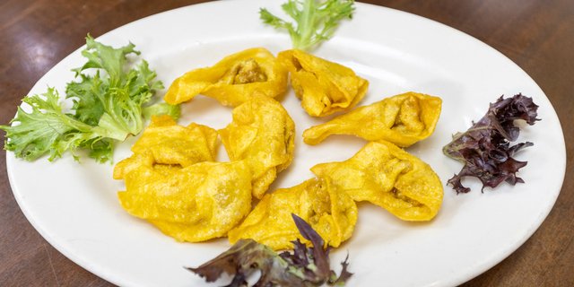 Fried Pork Wontons (8)