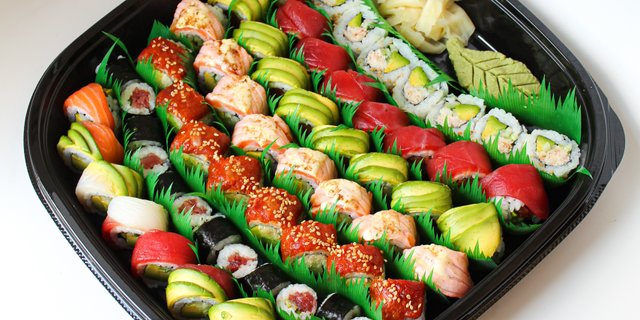 Specialty Roll Platter