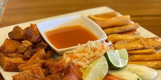 Fried Yuca Con Chicharron