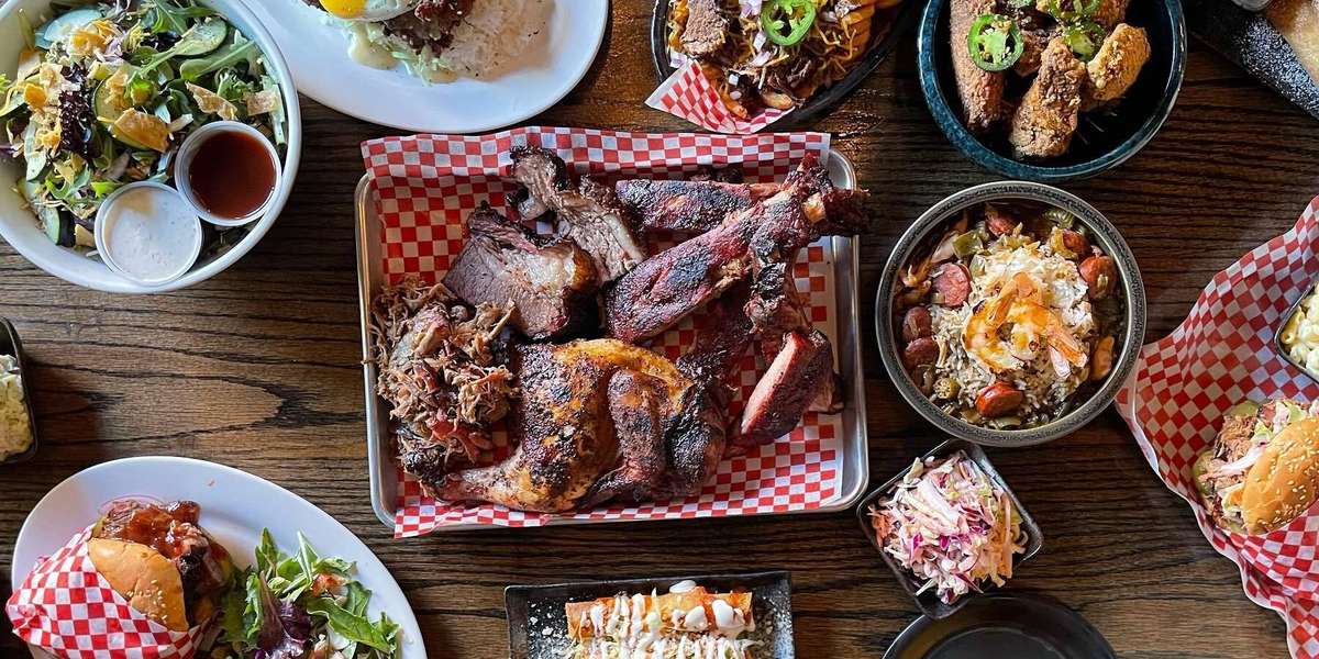 Hardwood Bar & Smokery