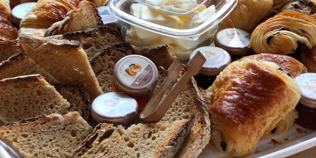 French Pastry Basket